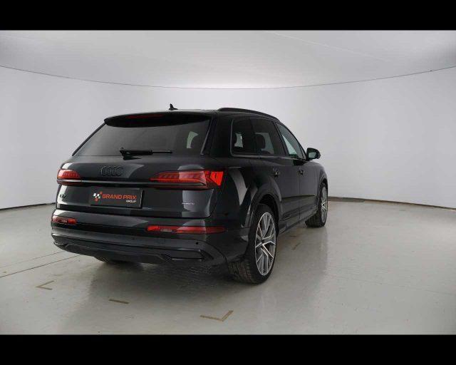 AUDI Q7 55 TFSI quattro tiptronic