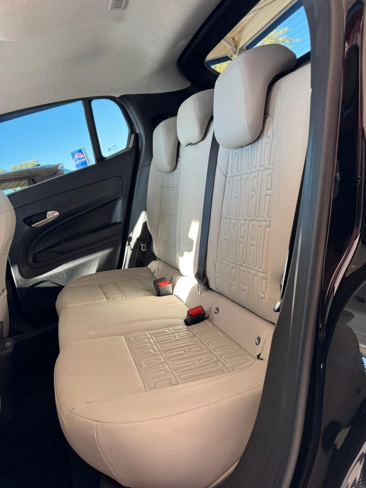 Fiat 600 Hybrid 100 CV DCT MHEV La Prima - 2025