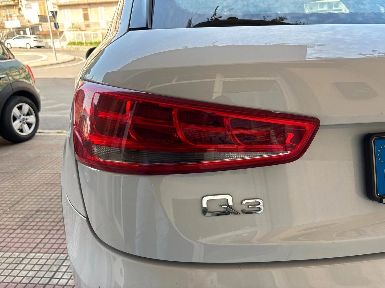 Audi Q3 2.0 TDI 140CV - 2014