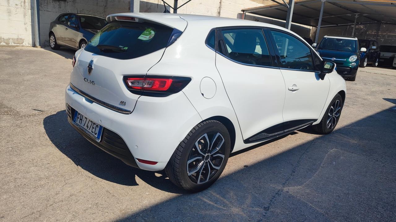Renault Clio dCi 90CV -FULL OPTIONAL-