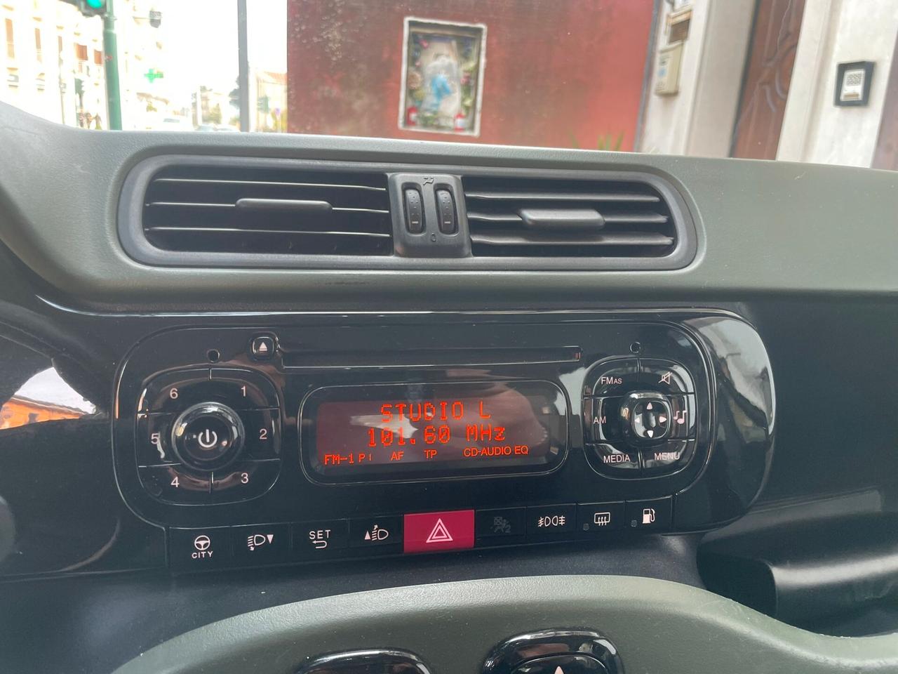 Fiat Panda 0.9 TwinAir Turbo Natural Power Lounge