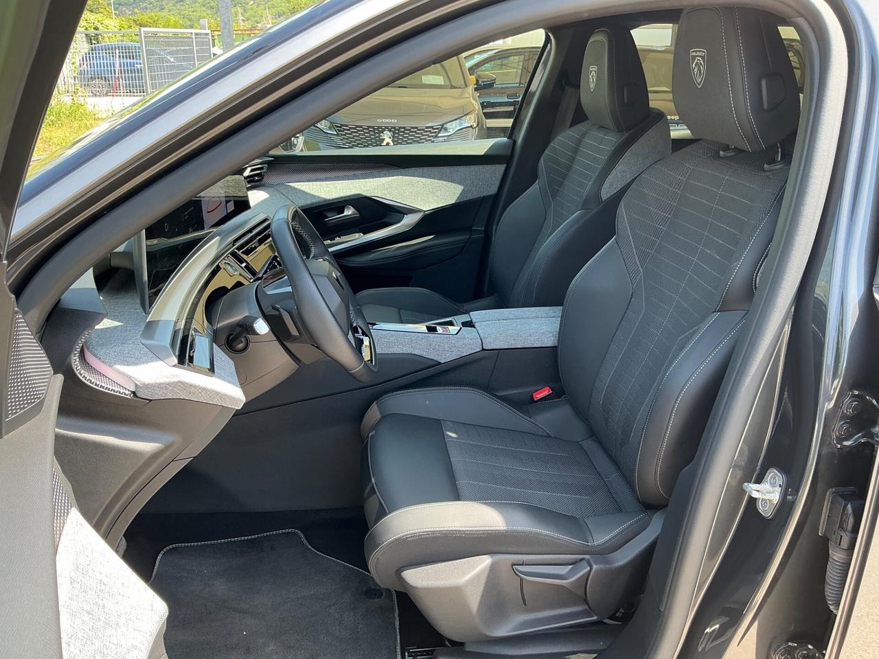 Peugeot 5008 1.2 Hybrid GT 145cv 7 Posti Automatico e-dcs6