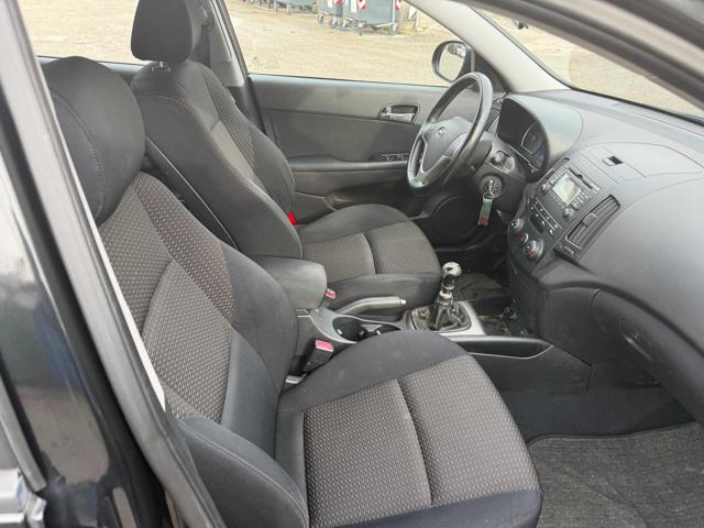 HYUNDAI i30 1.4 16V 109CV 5p.senza nessun lavoro da fare
