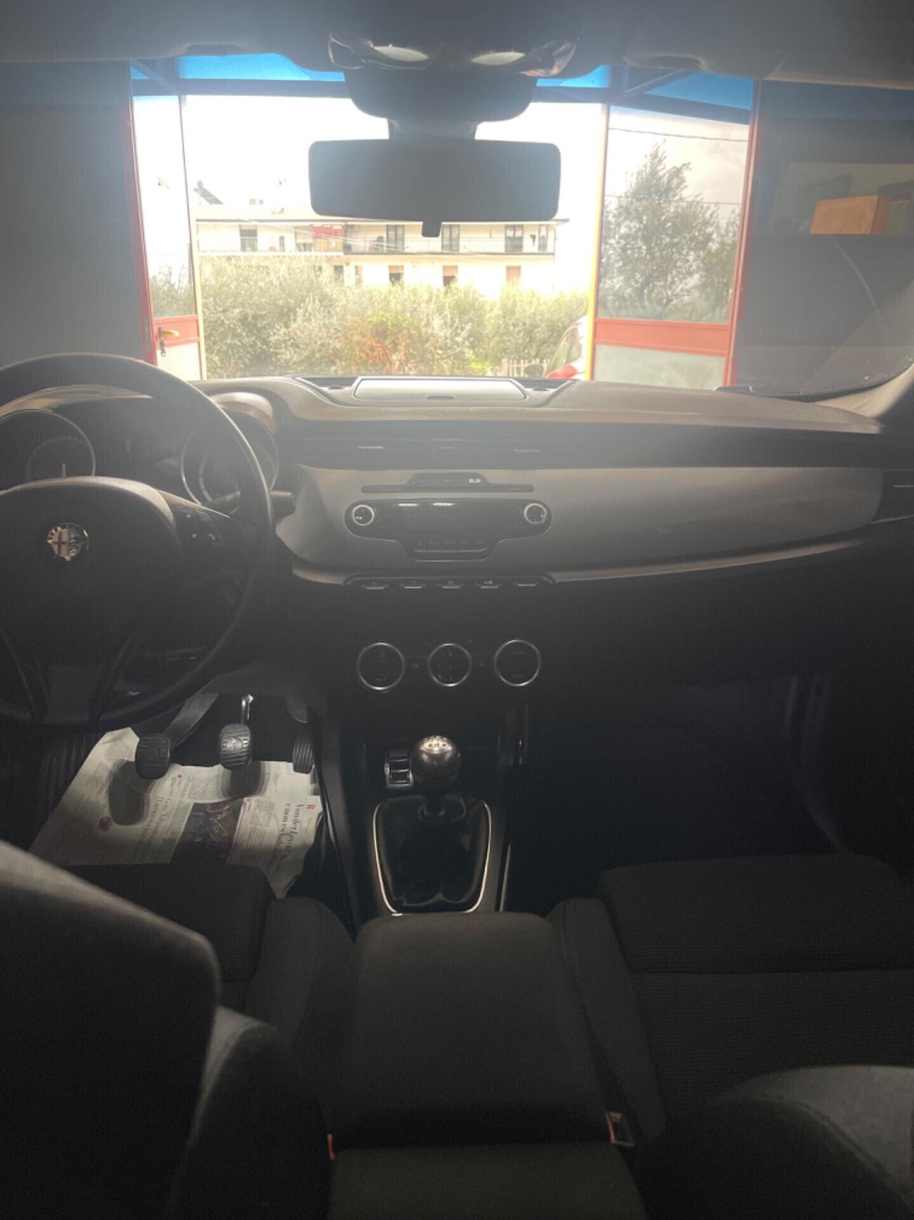Alfa Romeo Giulietta 2.0 JTDm-2 140 CV Distinctive