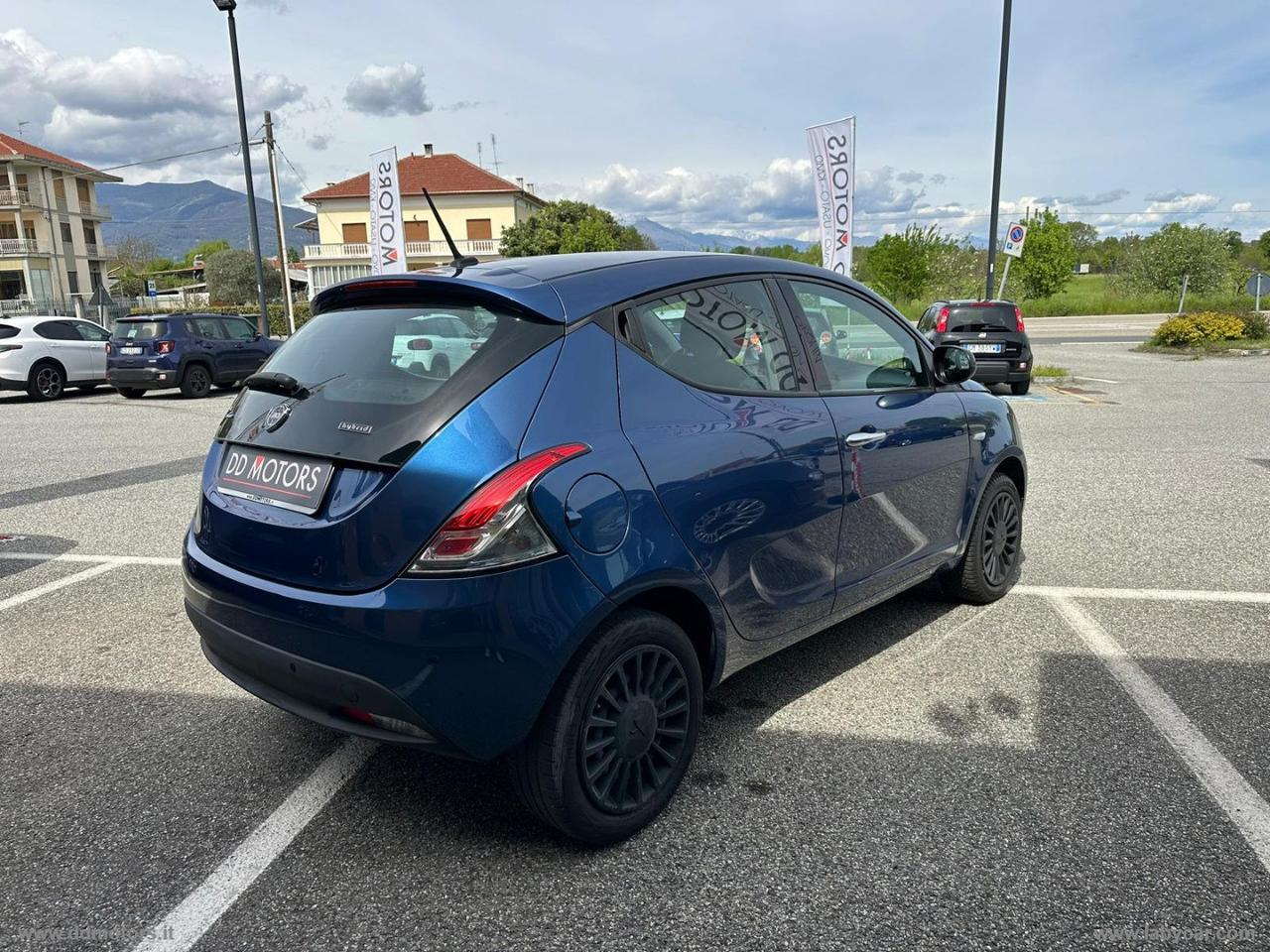 LANCIA Ypsilon 1.0 FireFly 5p.S&S Hybrid Silver *NEOPATENTATI*