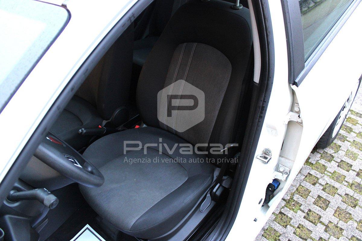 FIAT Punto 1.4 8V 5 porte Natural Power Street