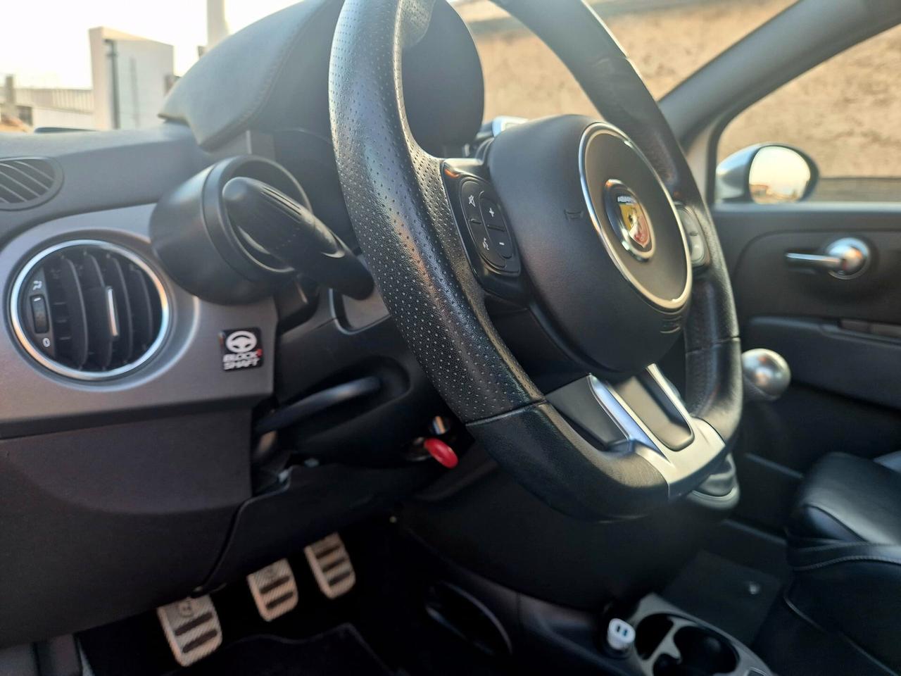 Abarth 595 1.4 Turbo T-Jet 165 CV Turismo