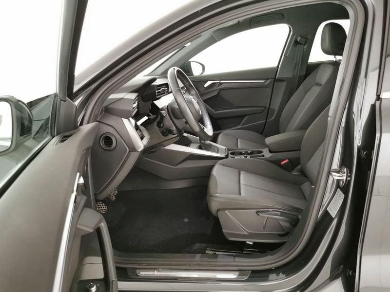 Audi A3 Sportback 30 1.0 tfsi Business Advanced