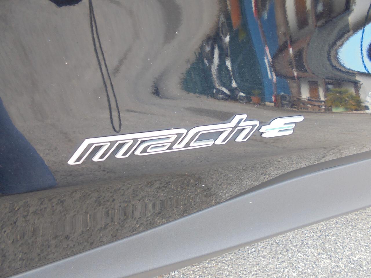 Ford Mustang Mach-E Elettrico Standard 269CV