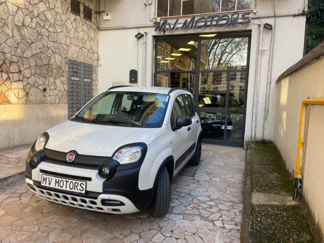 FIAT Panda 1.0 FireFly S&S Hybrid City Cross