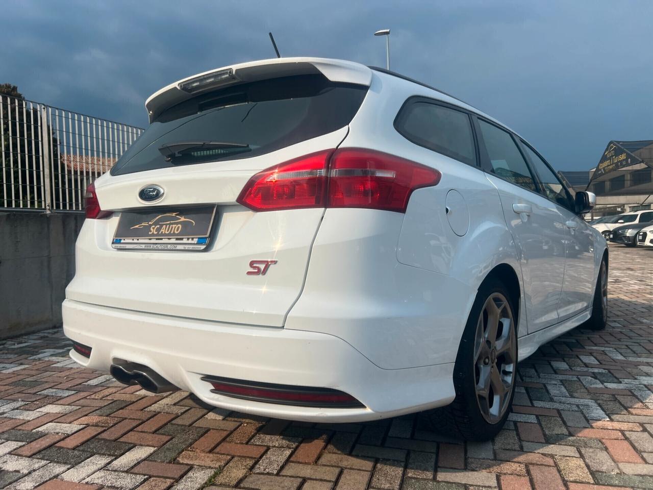 Ford Focus 2.0 TDCi 185 CV Powershift SW ST3