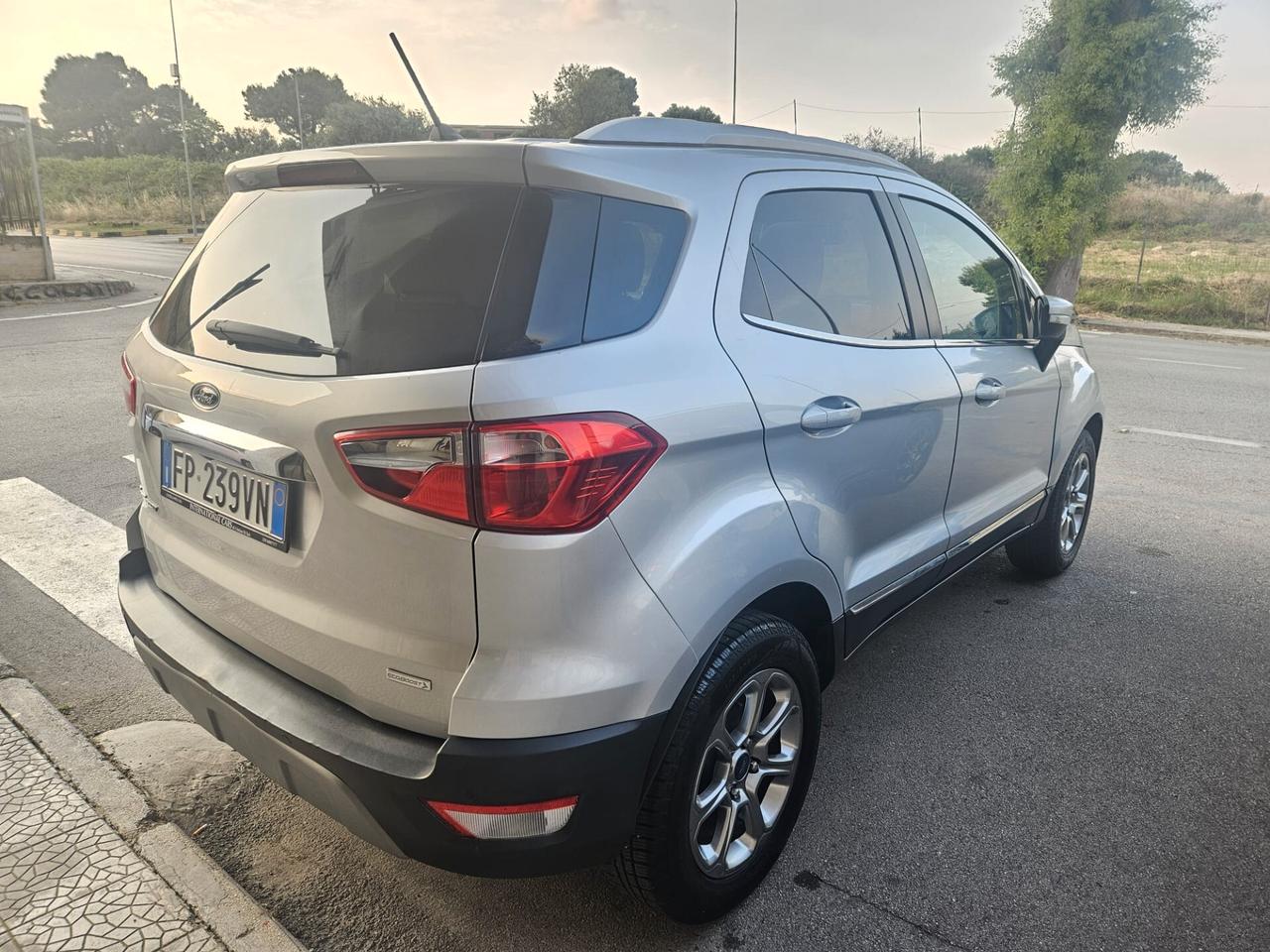 Ford EcoSport 1.0 Benz Titanium TETTO FULL