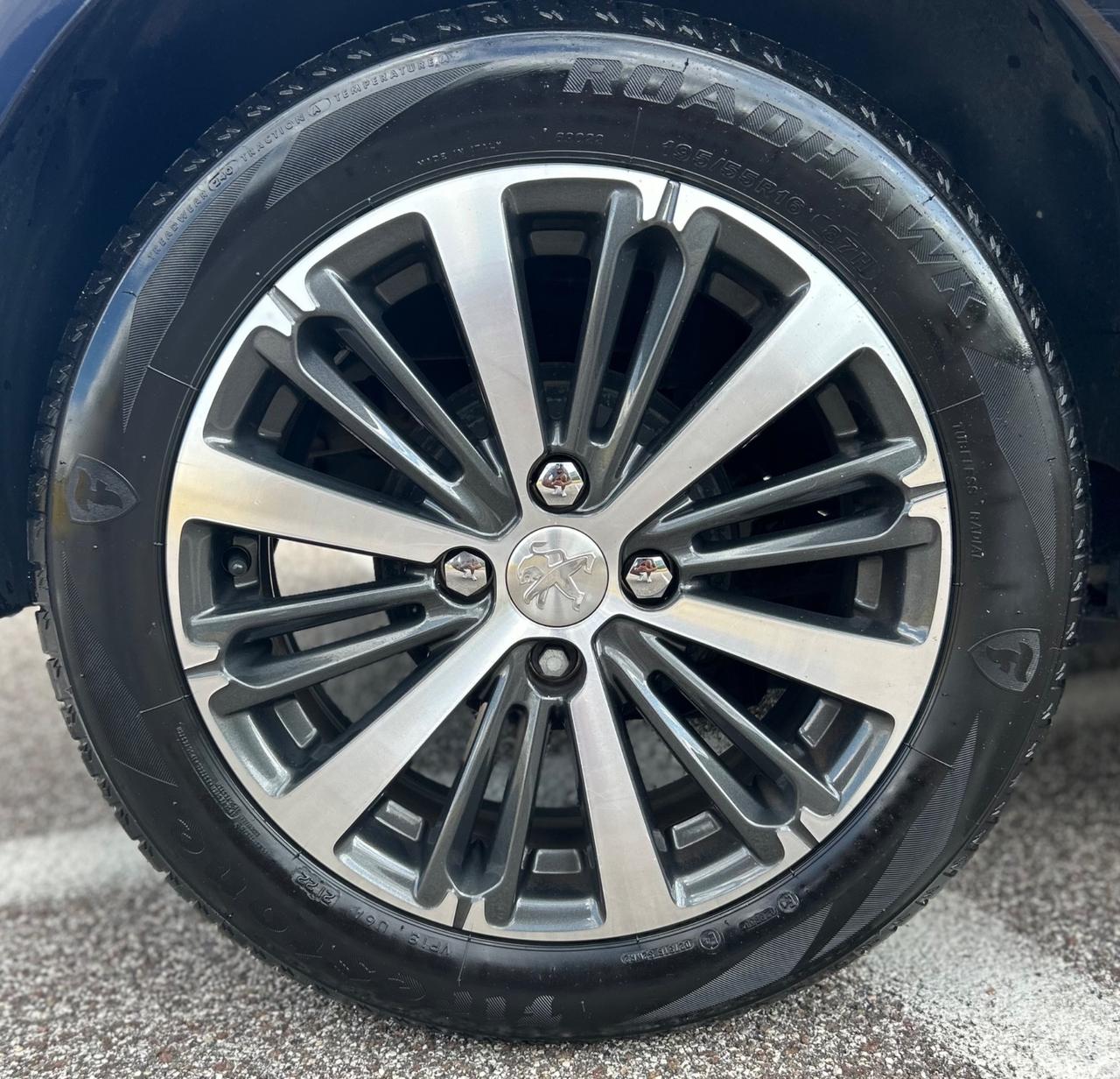 Peugeot 208 BlueHDi 5p Allure Neopatentati 2016