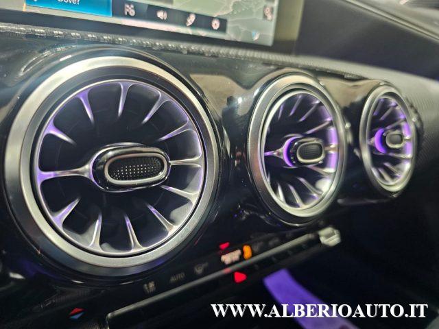 MERCEDES-BENZ A 180 d Automatic Business Luci Ambient