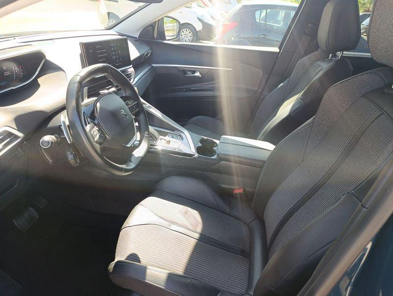 Peugeot 5008 BlueHDi 130 S&S Allure