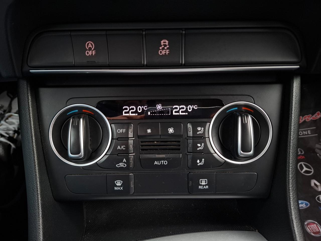 Audi Q3 S-LINE 2.0 TDI 150cv *LED-NAVY*RADAR-