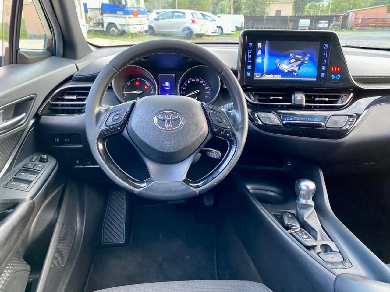 Toyota C-HR 1.8 Hybrid E-CVT Active