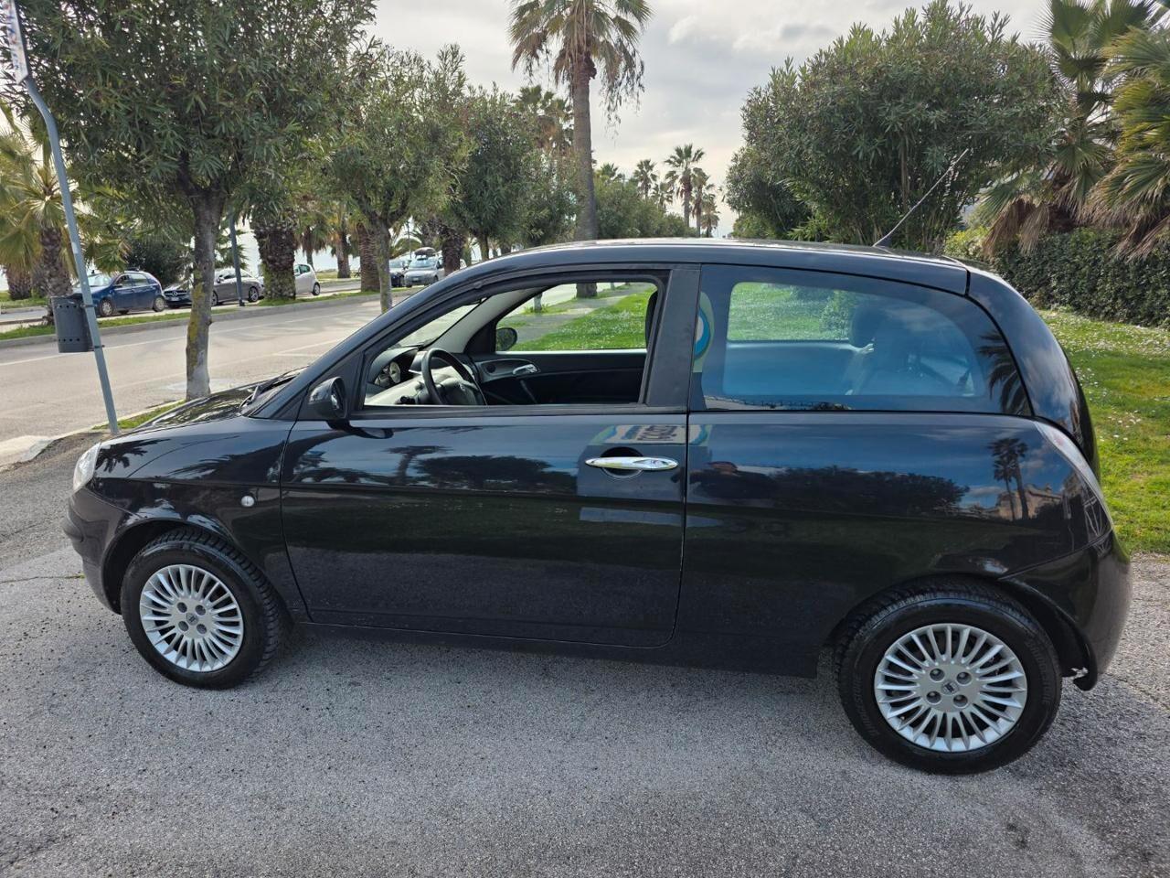 Lancia Ypsilon 1.3 Multijet 16V Argento