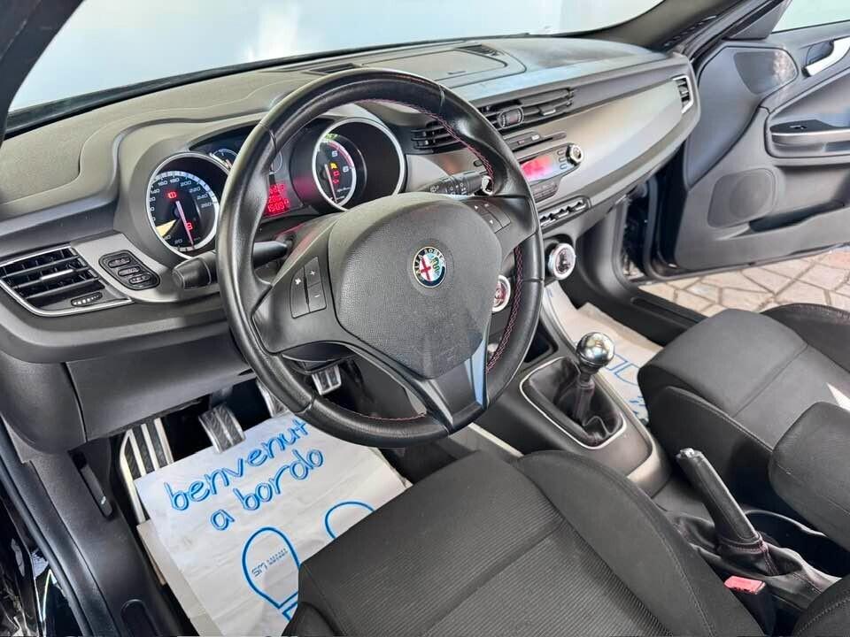 Alfa Romeo Giulietta 1.6 JTDm-2 105 CV Veloce