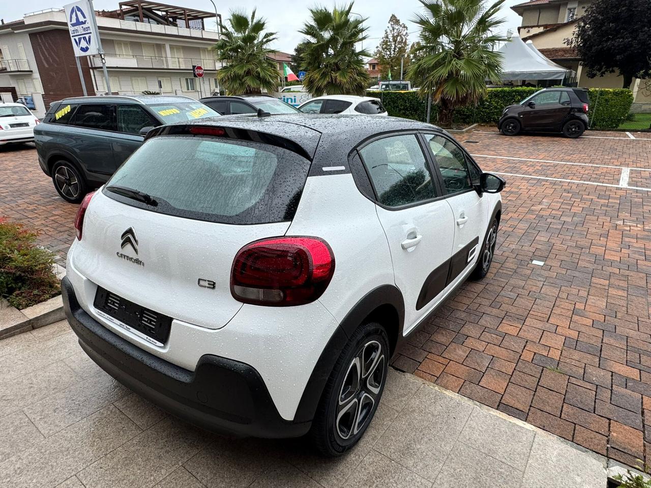 CITROEN C3 1.2 PURETECH AZIENDALE PREZZO € 13.490,00