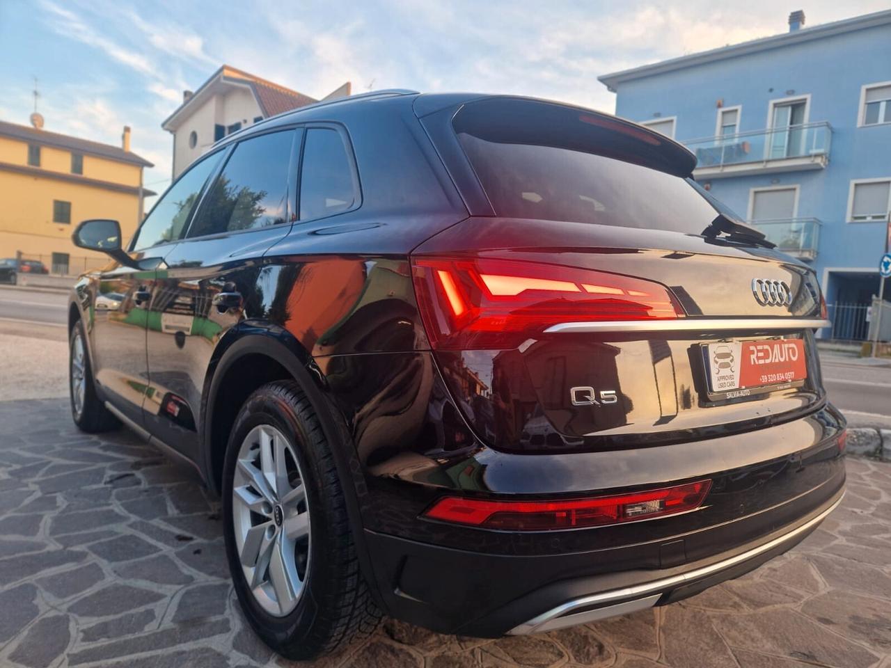Audi Q5 35 TDI S tronic Business