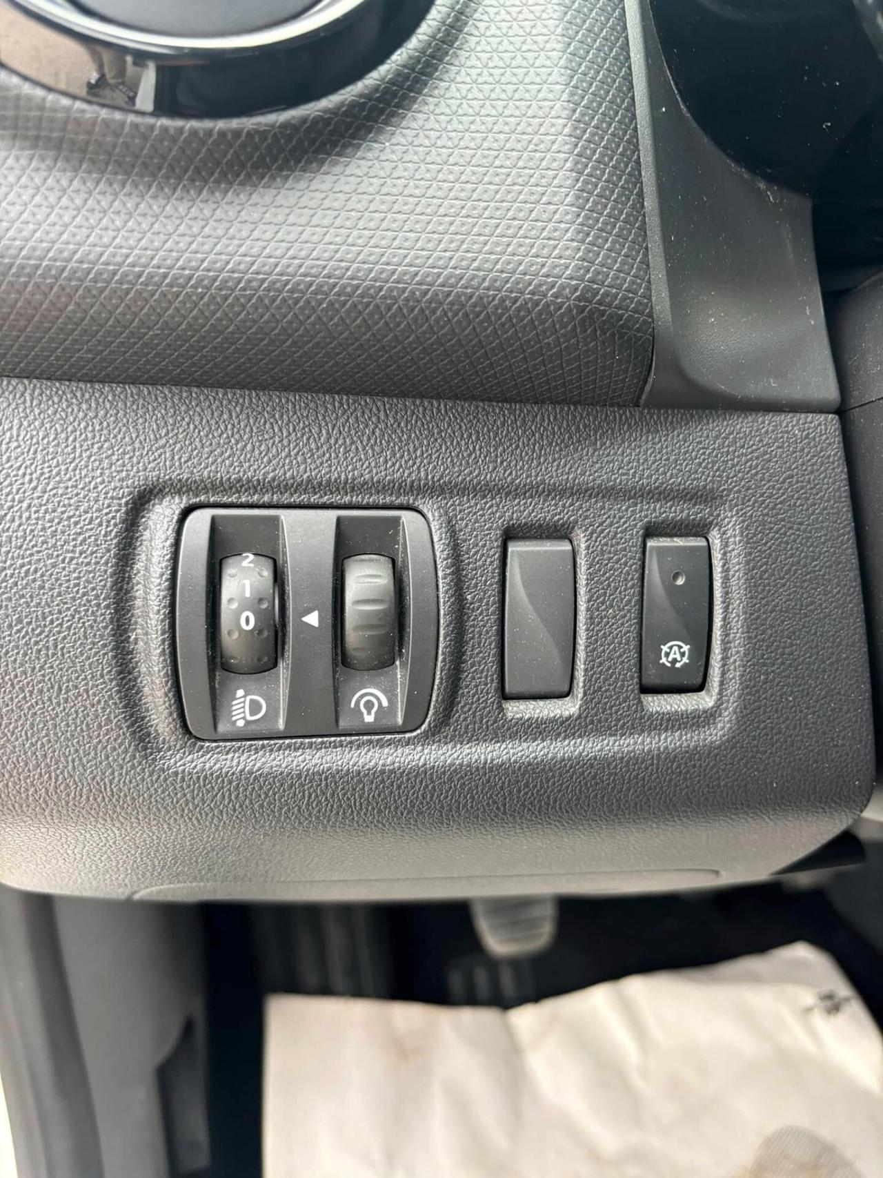 Renault Clio dCi 8V 75 CV 5 porte Business