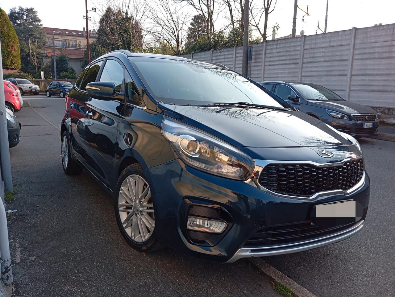 Kia Carens 1.7 CRDi 115 CV Business Class