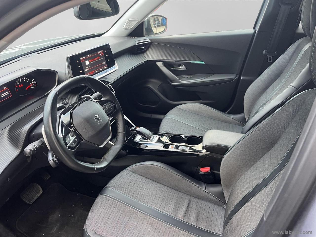 PEUGEOT 2008 BlueHDi 130 S&S EAT8 Allure CAMBIO AUTOMATICO