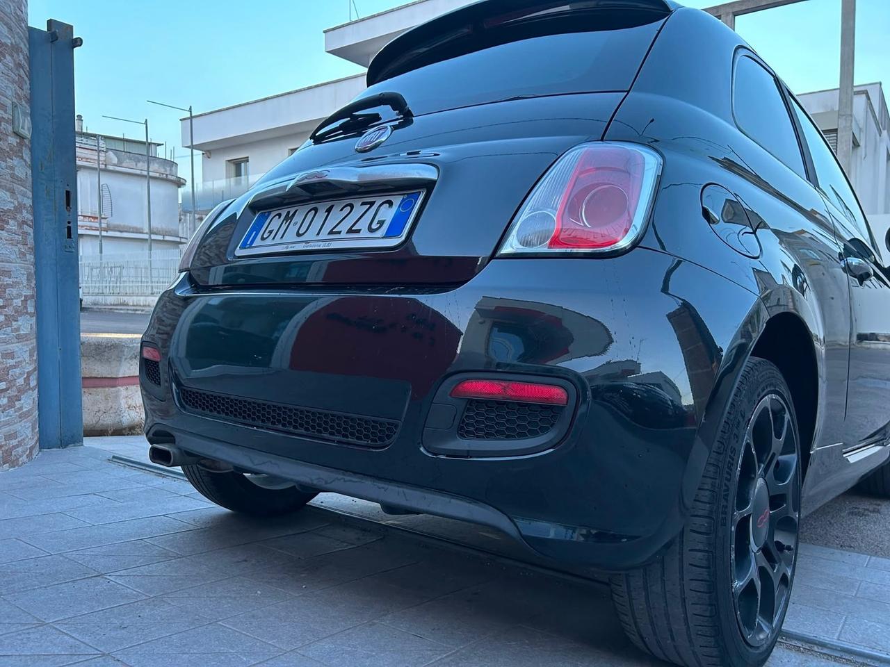 Fiat 500s 1.2 -2015 BLACK&RED