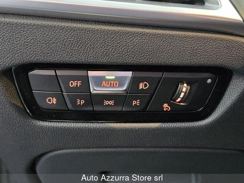 BMW M3 Berlina M3 Competition xDrive auto