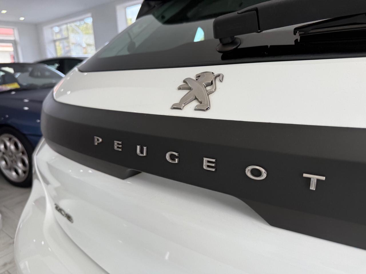 Peugeot 208 HDi 100cv 5P Allure PROMO FINANZIAMENTO2022
