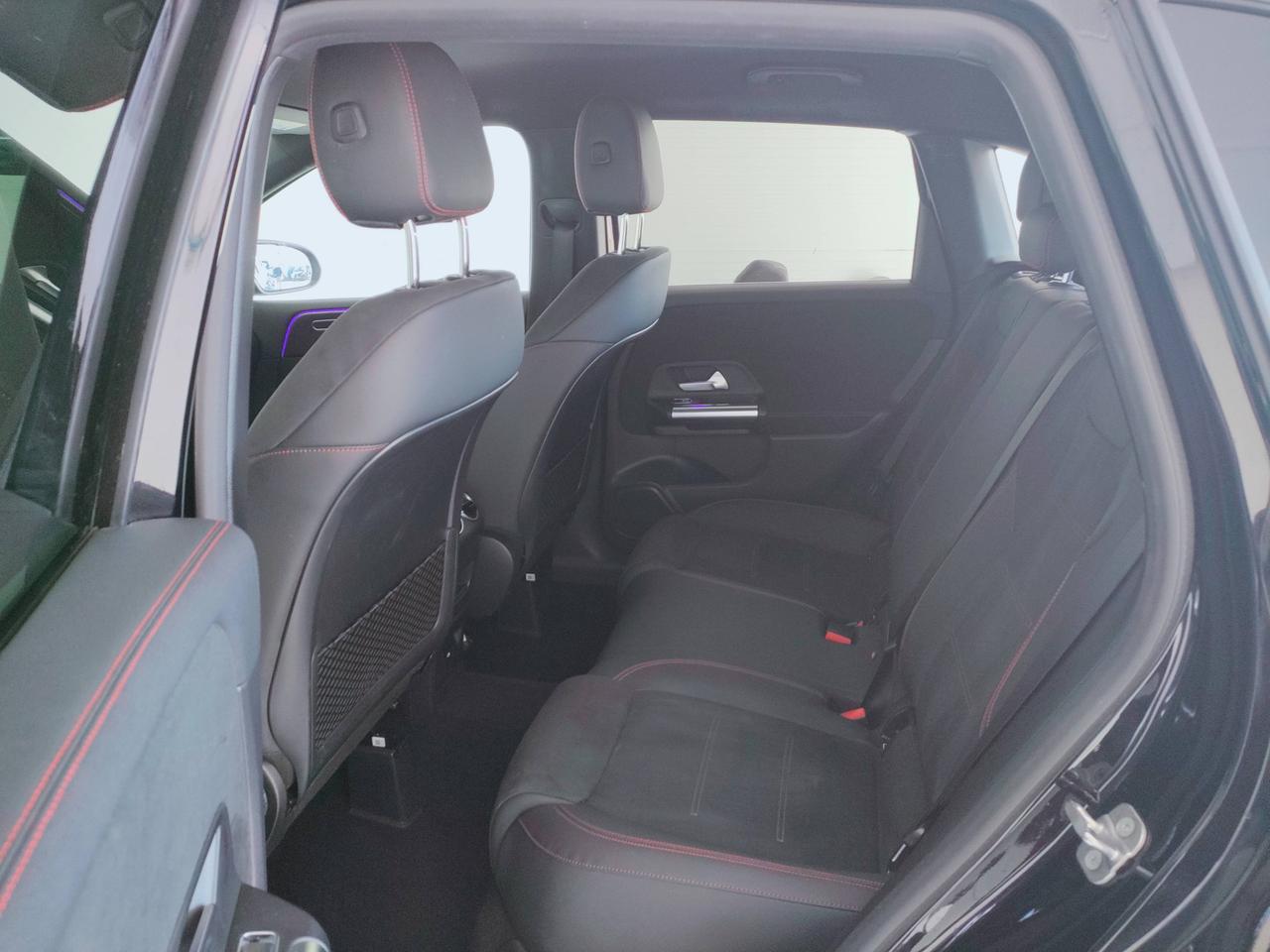 Mercedes-Benz Classe B - W247 2023 - B 180 d AMG Line Advanced Plus auto