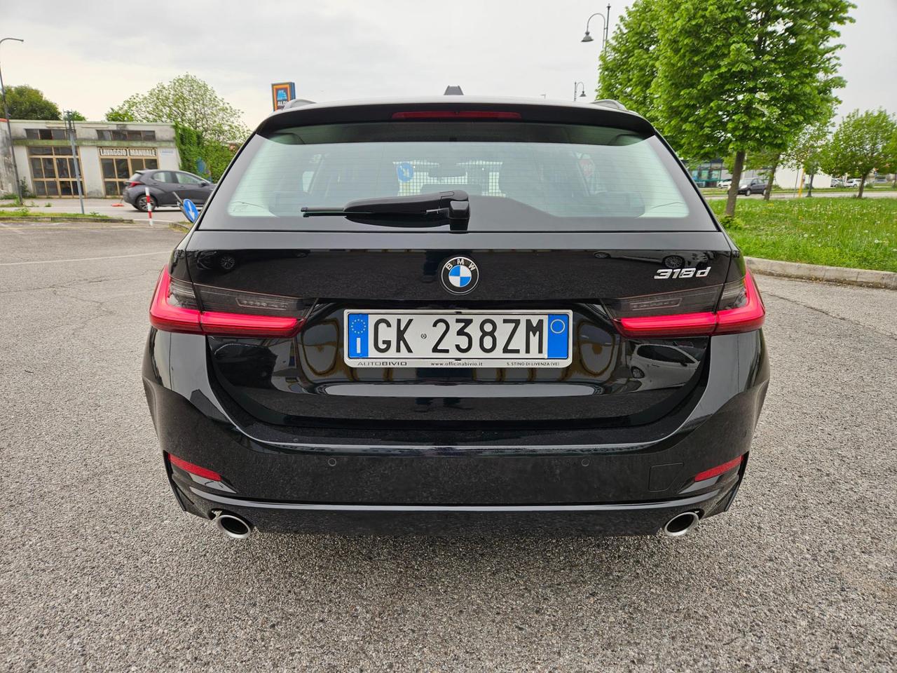 BMW 318 d Touring mhev 48V auto