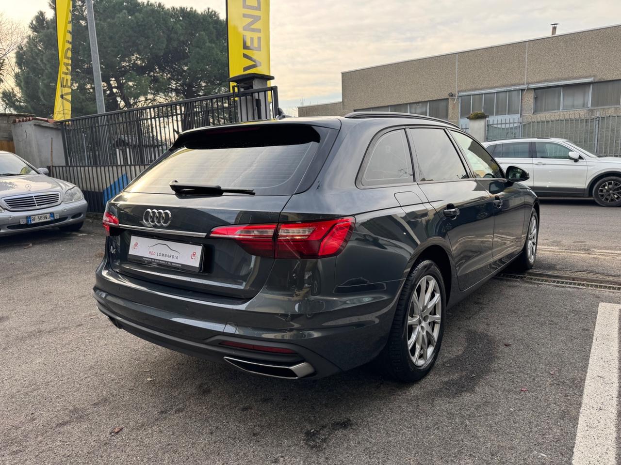 Audi A4 Avant 40 TFSI S tronic Business