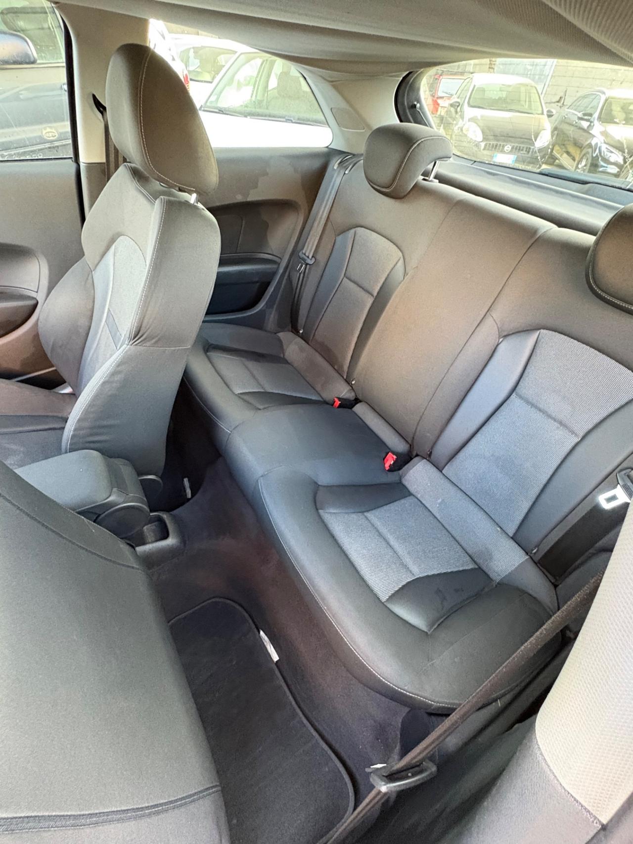 Audi A1 1.6 TDI 105 CV Attraction