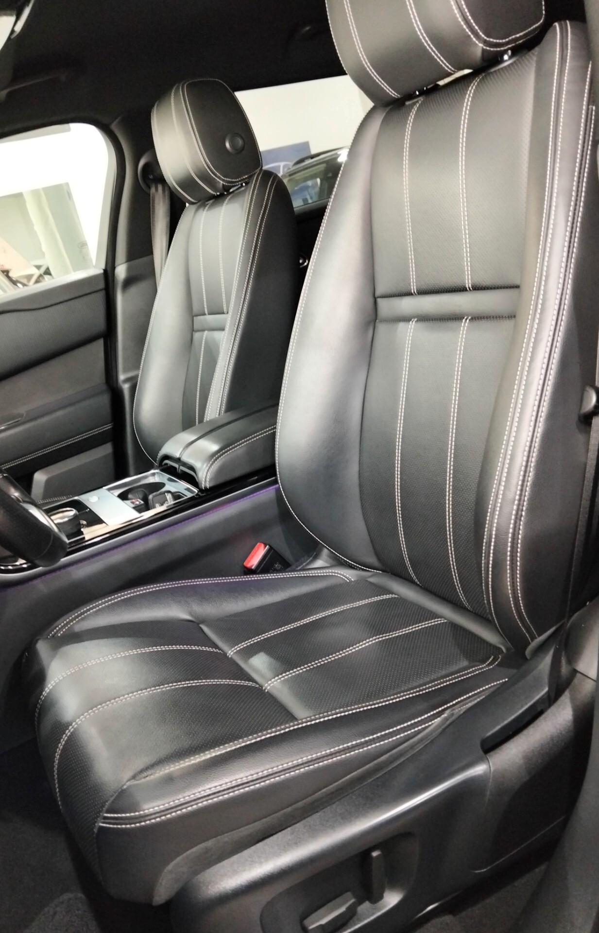 Land Rover Range Velar 2.0D I4 240 CV R-Dynamic SE