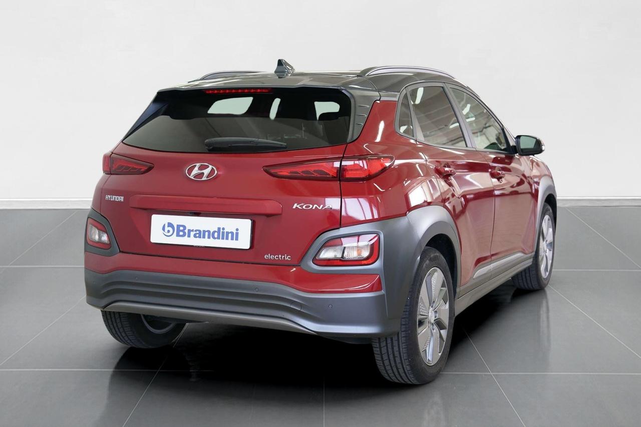 HYUNDAI Kona 64 kWh EV Exellence