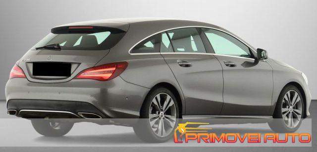 MERCEDES-BENZ CLA 180 S.W. Business