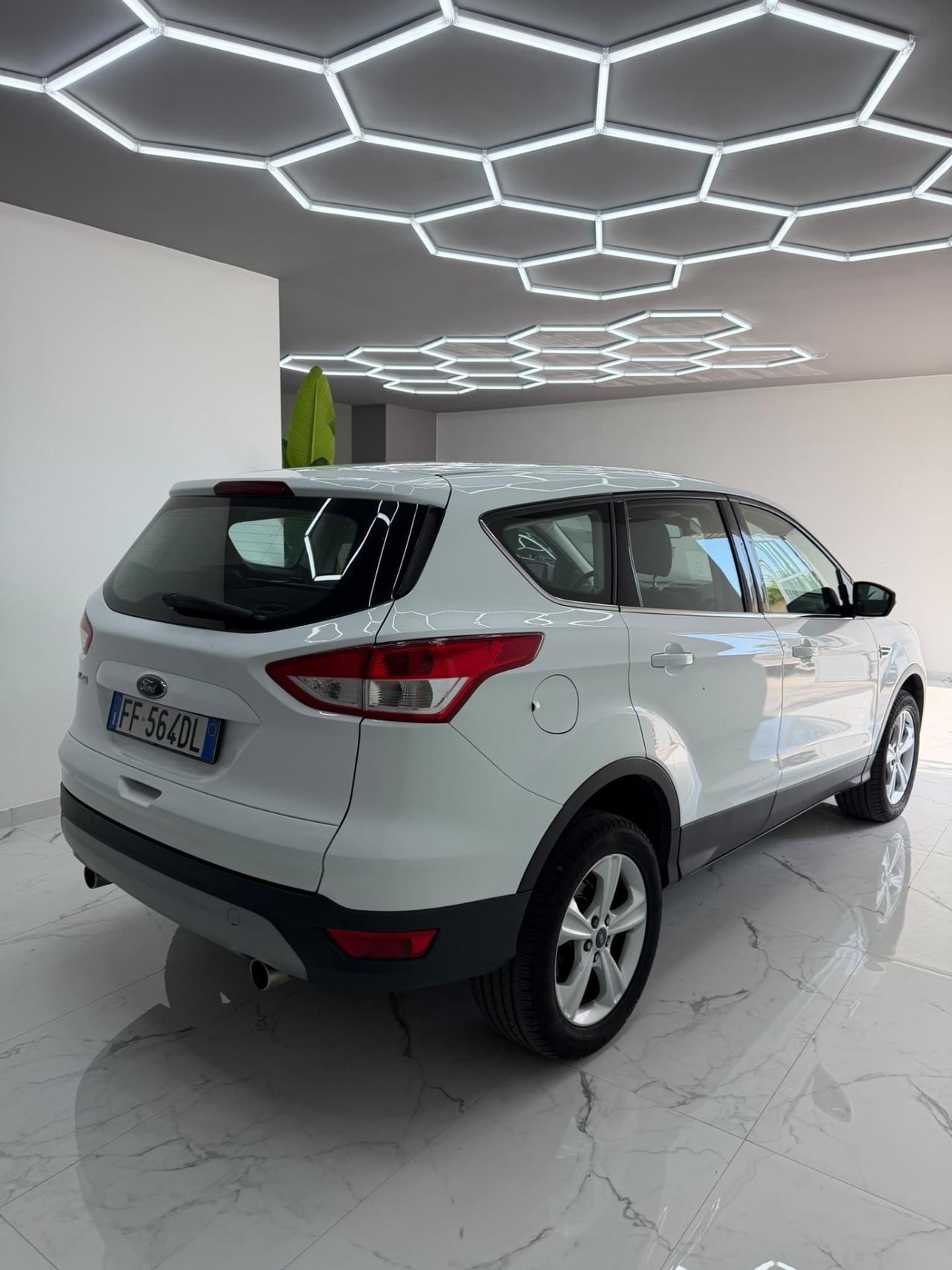 Ford Kuga 2.0 TDCI 150 CV S&S 4WD Titanium
