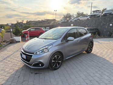 Peugeot 208 PureTech 82 5p. GPL SIGNATURE