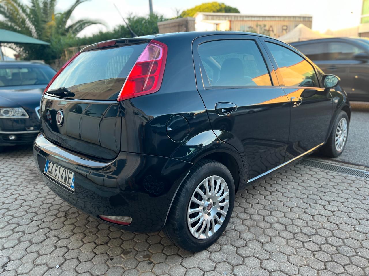 Fiat Punto 1.3 MJT II 75 CV 5 porte Street Neopatentati