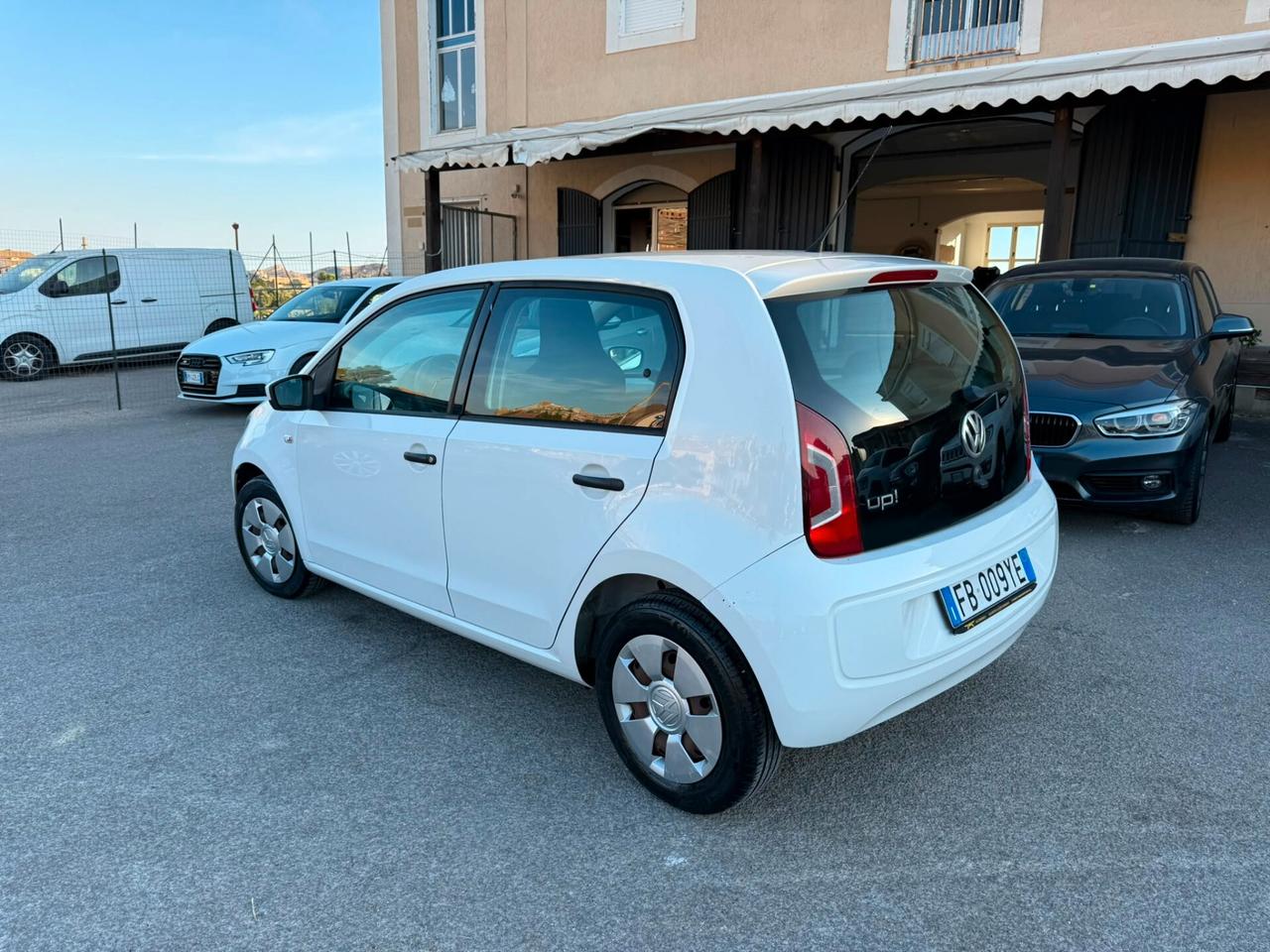 Volkswagen up! 1.0 5p. CLUB UP