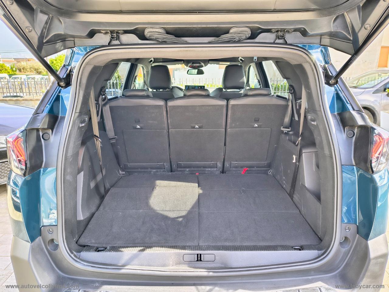 PEUGEOT 5008 BlueHDi 130 S&S EAT8 Allure Pack