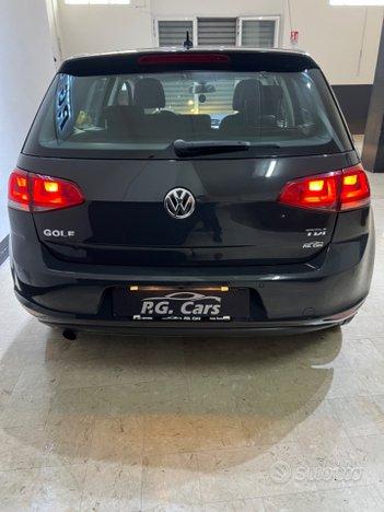 Volkswagen Golf VENDUTA