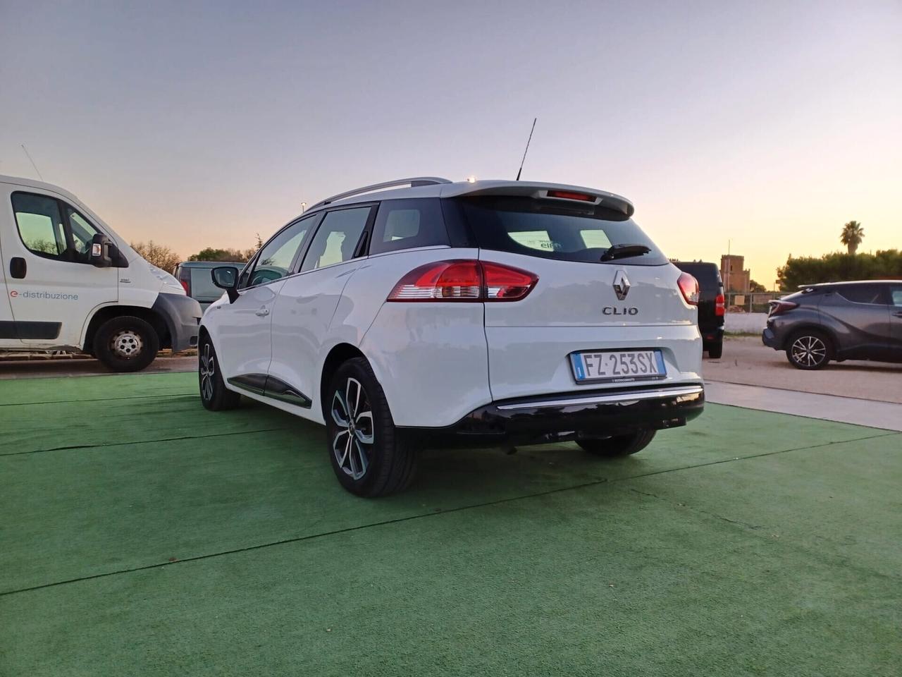Renault Clio Sporter dCi 8V 75 CV Moschino Zen SW