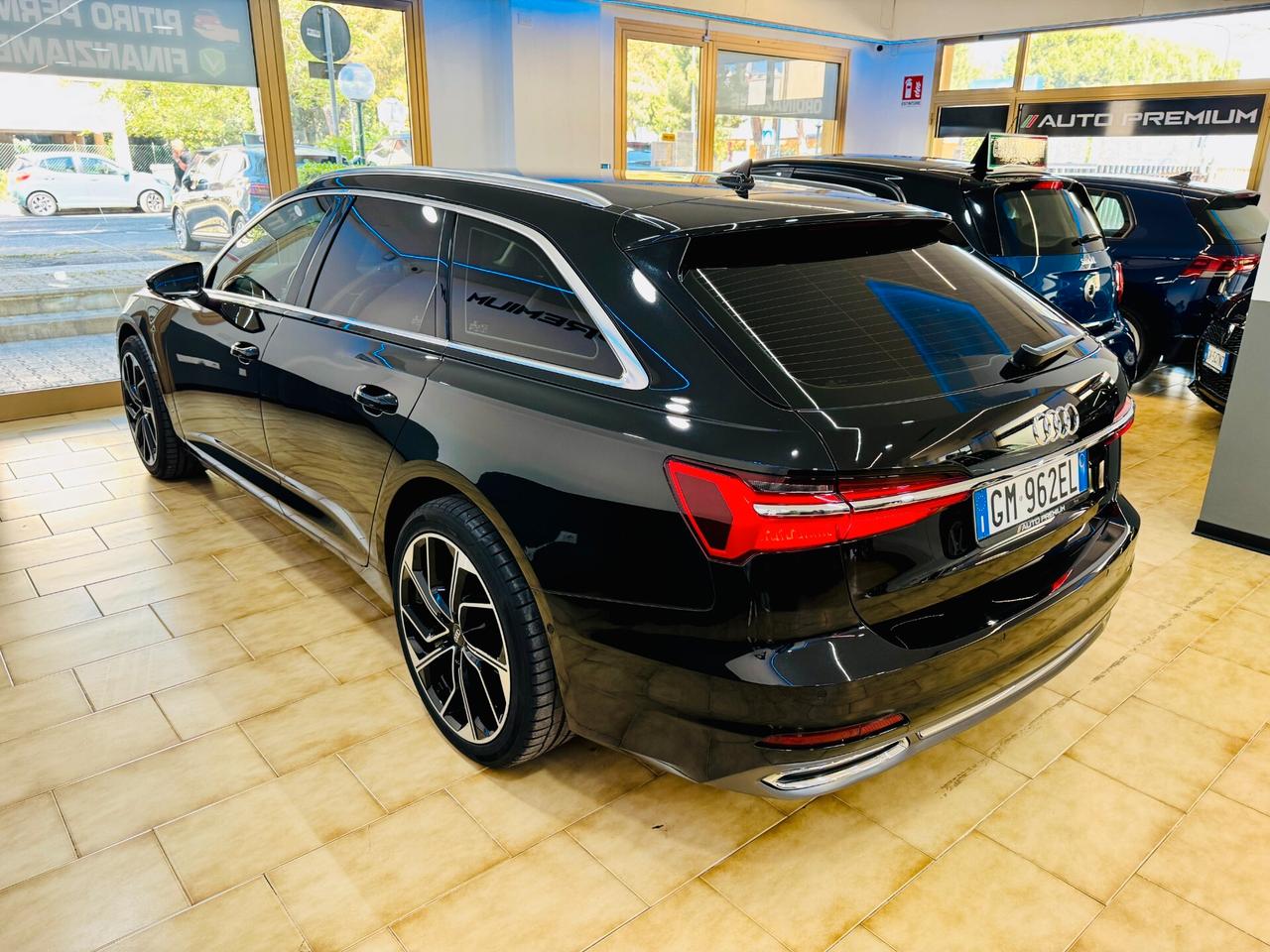 Audi A6 Avant 2.0 TDI 204CV Sport / CarPlay R.Cam Pelle