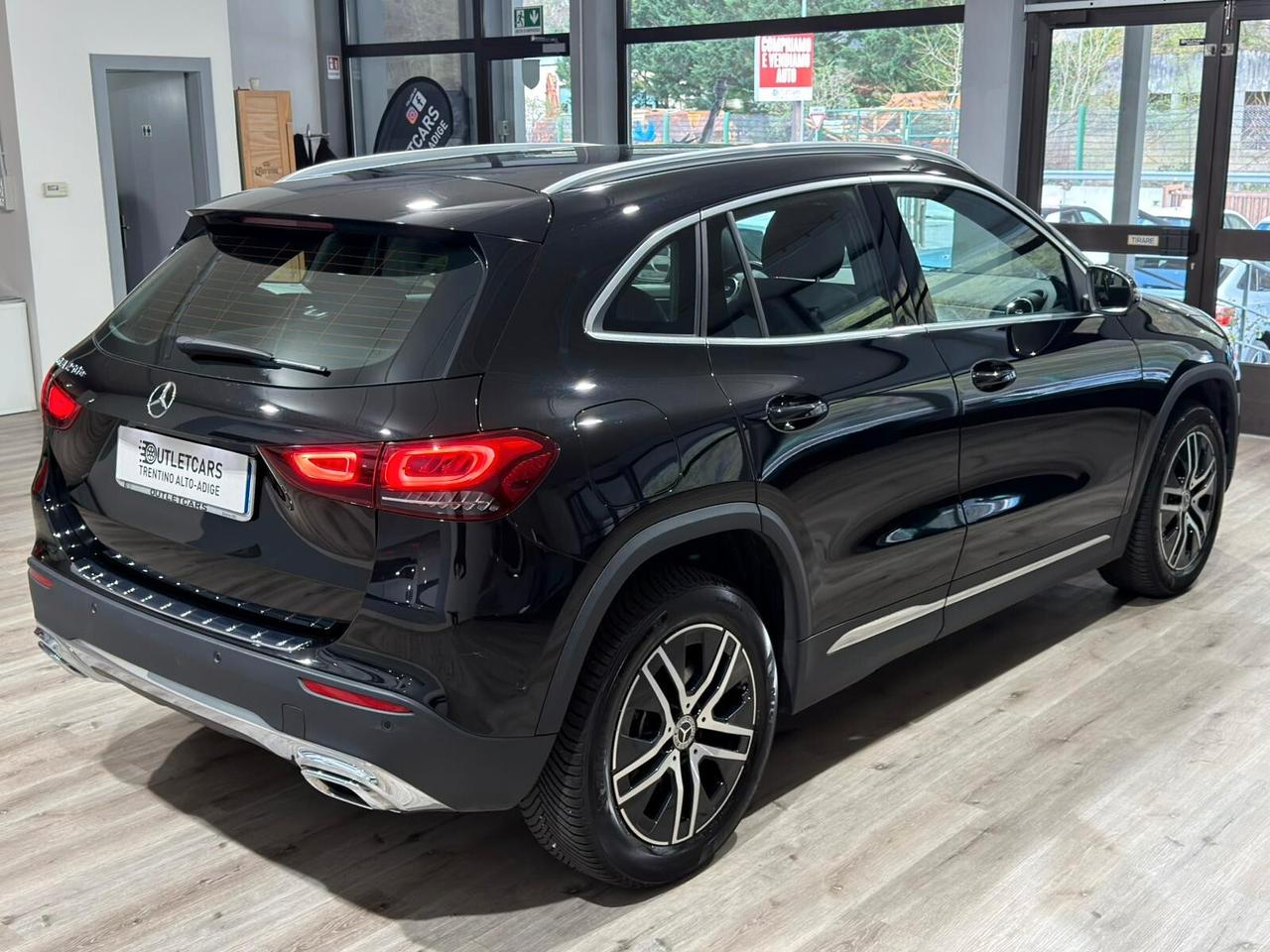 MERCEDES GLA250E PLUG-IN HYBRID 218cv PREMIUM AUTO