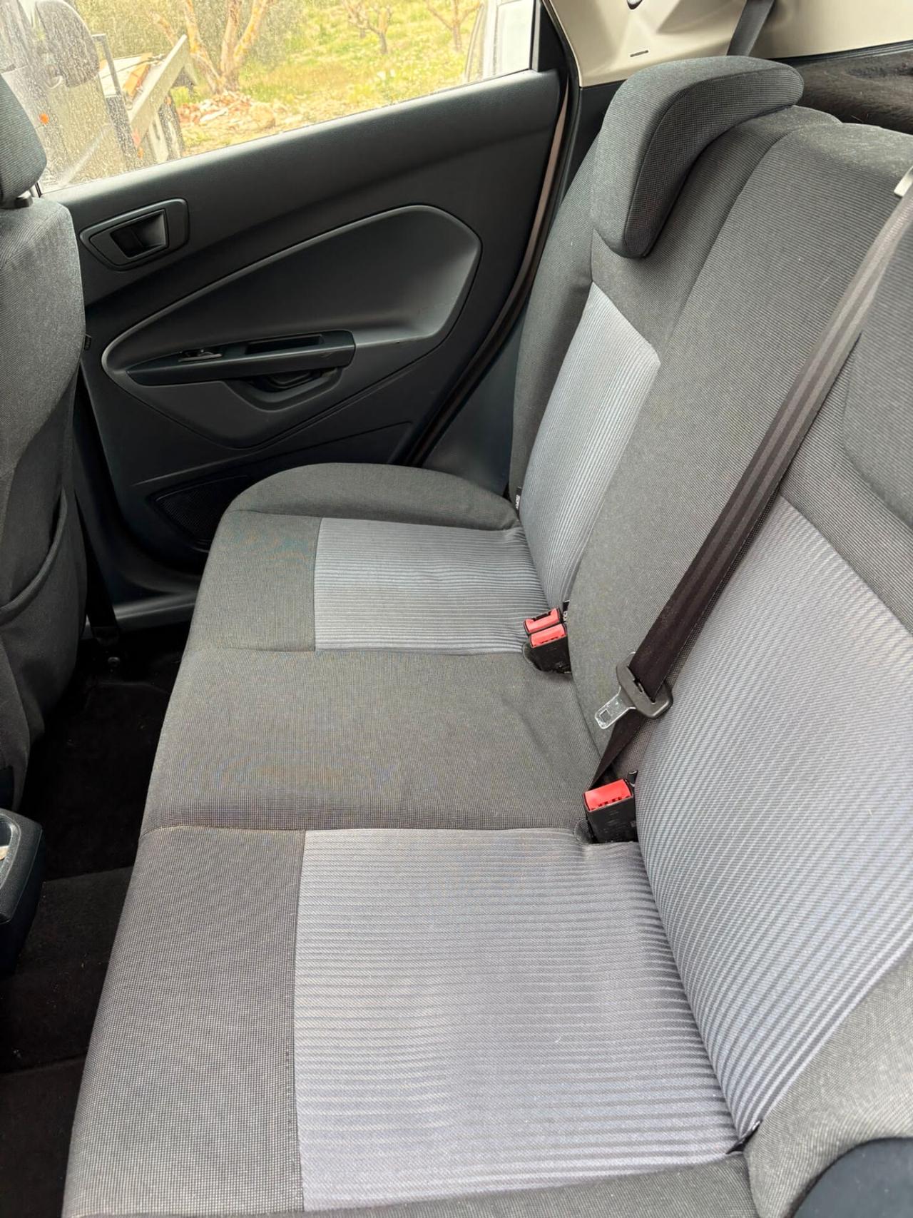 Ford Fiesta Fiesta+ 1.4 TDCi 70CV 5 porte