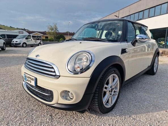 Mini 1.6 16V Cooper D solo KM 78.000