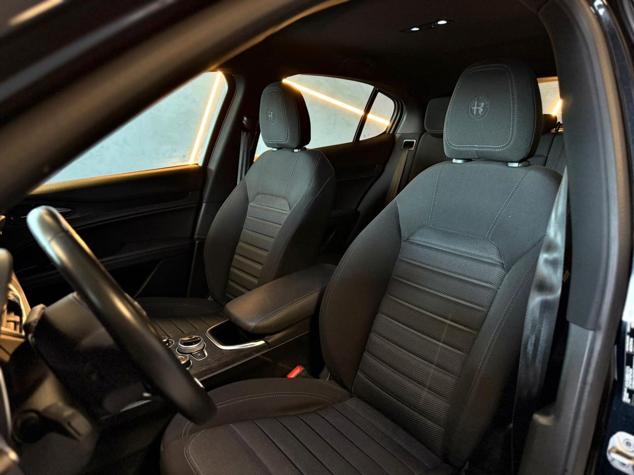 Alfa Romeo Stelvio 2.2 Turbodiesel 160 CV AT8 RWD Business